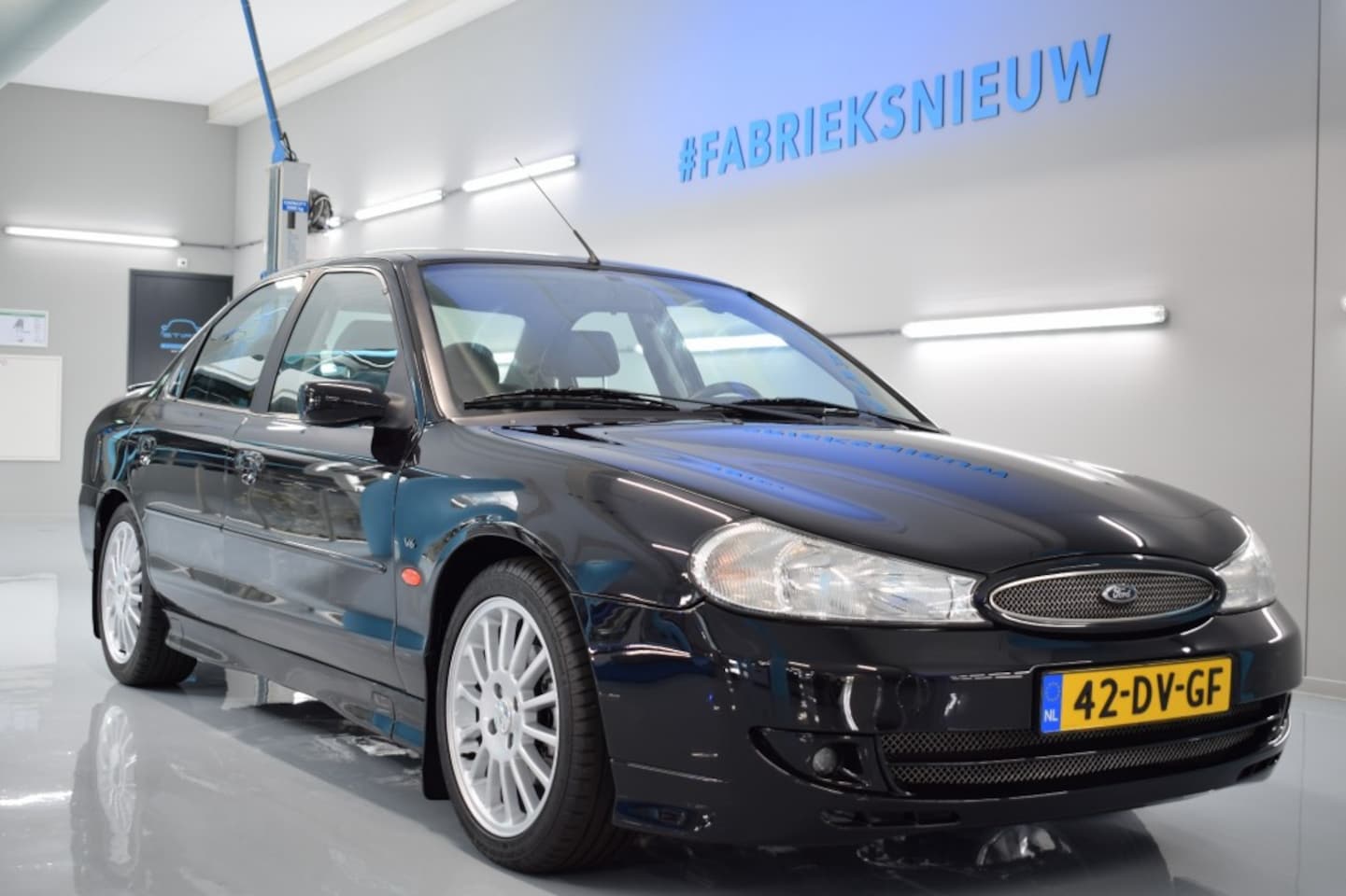 Ford Mondeo - 2.5I V6 ST200 - AutoWereld.nl
