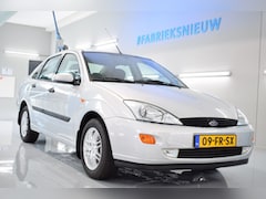 Ford Focus - 1.6-16V GHIA