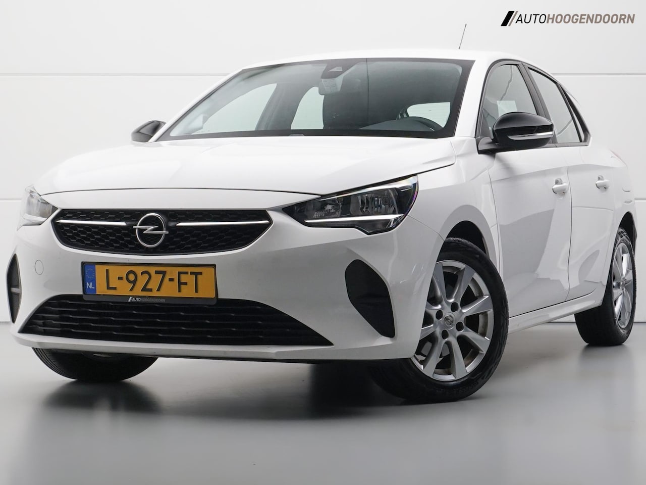 Opel Corsa - 1.2 Edition Sport 100pk (APPLE CARPLAY,LED VERLICHTING,PARKEERSENSOREN,CAMERA,CLIMATE,CRUI - AutoWereld.nl