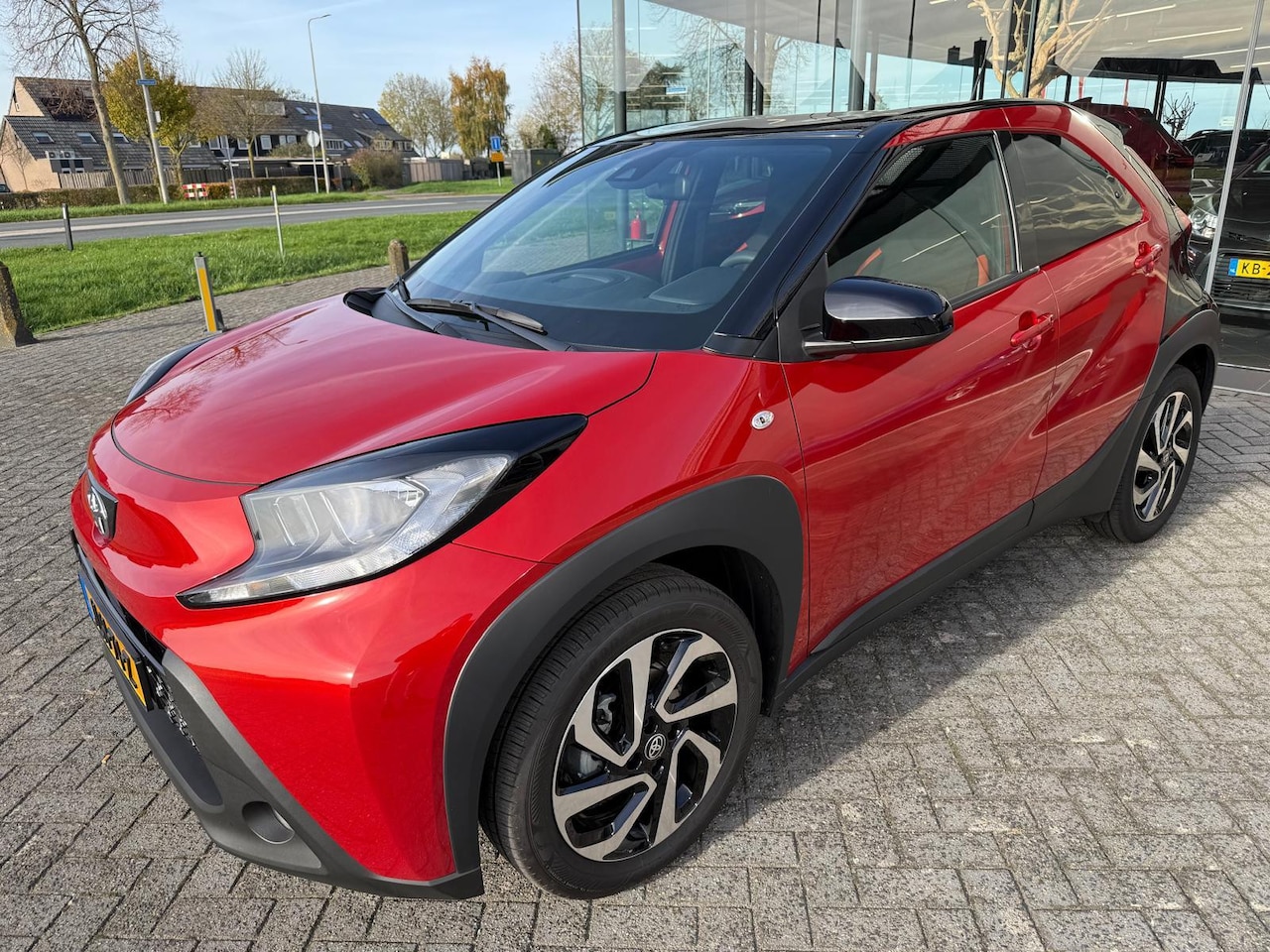 Toyota Aygo X - 1.0 VVT-i S-CVT Pulse 1.0 VVT-i S-CVT Pulse - AutoWereld.nl