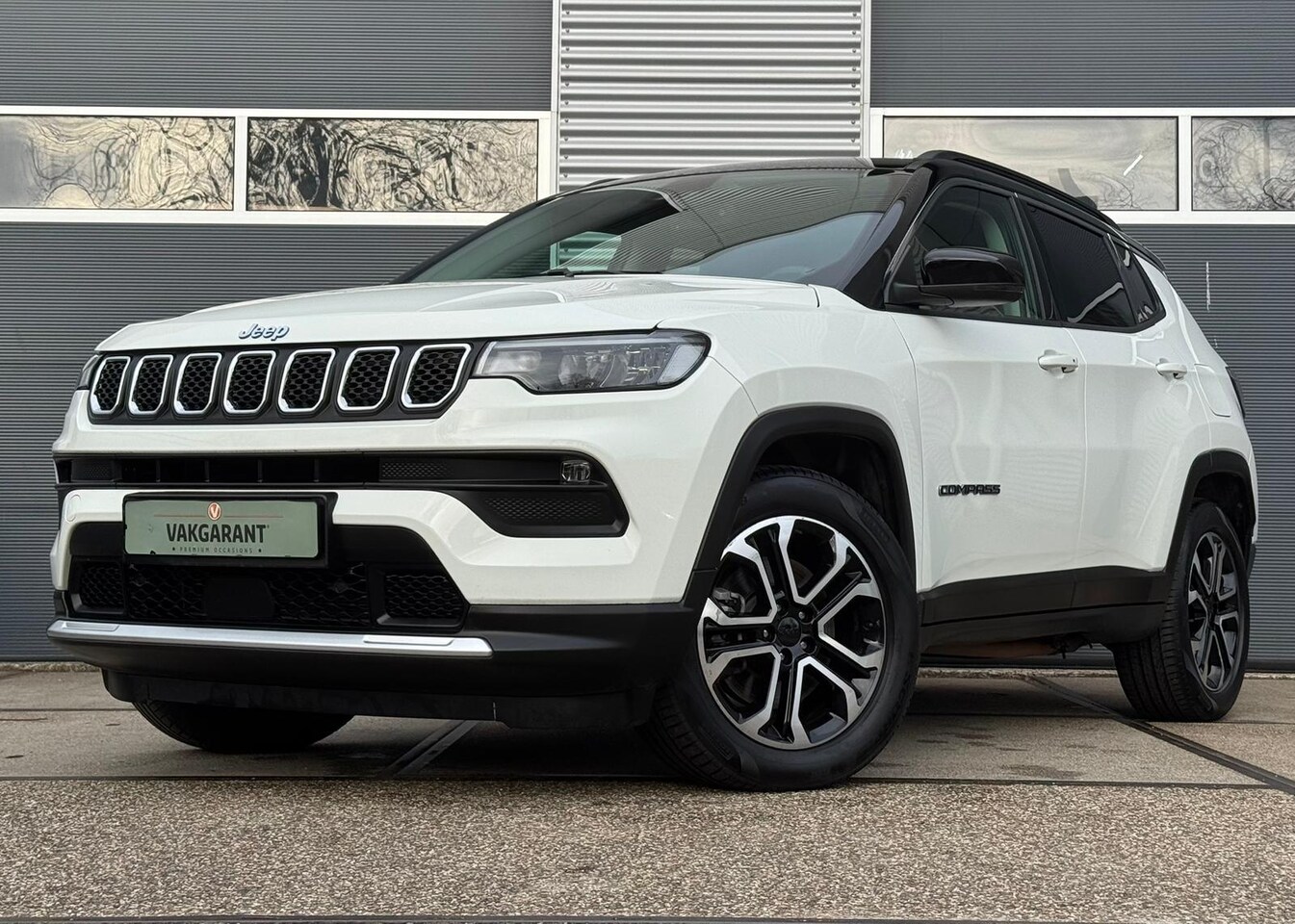 Jeep Compass - 4xe 240 Plug-in Hybrid Electric New Upland |Keyless |Camera |Stoel/Stuurverw. |ACC - AutoWereld.nl