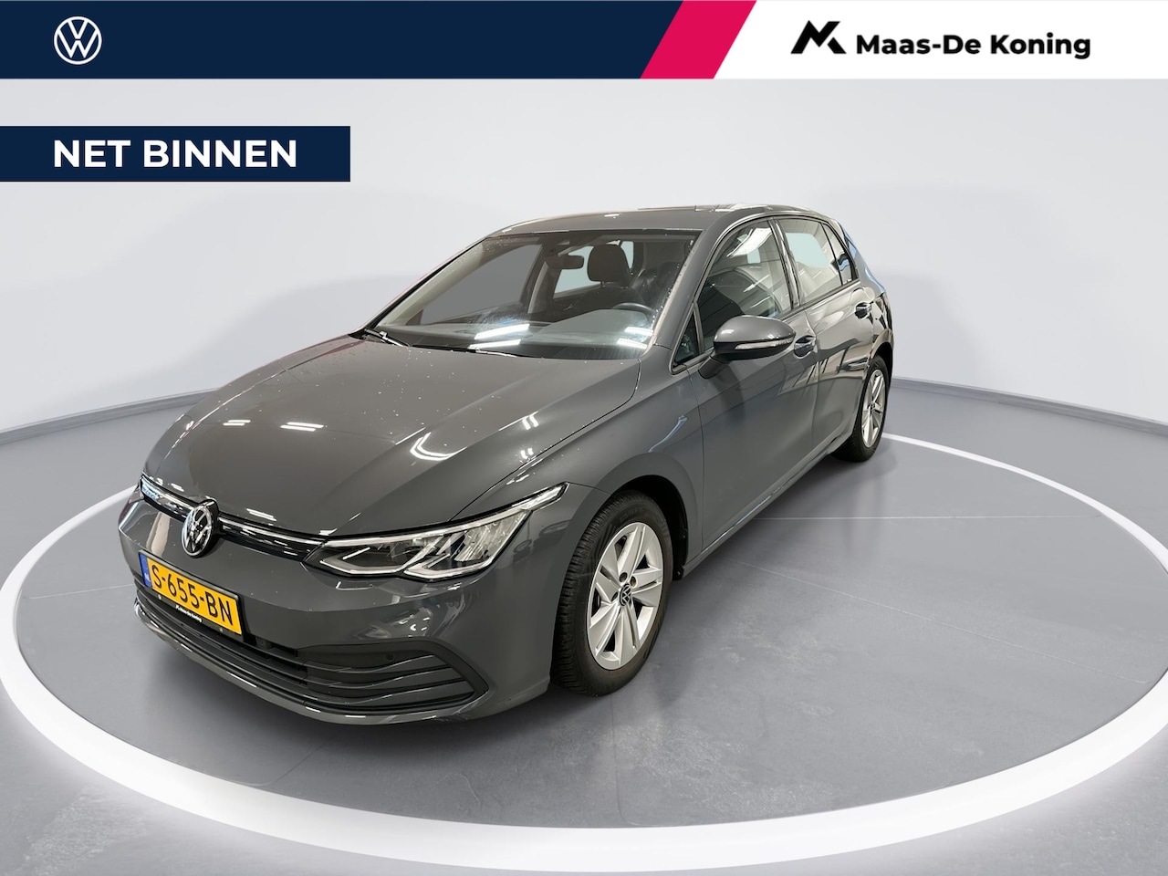 Volkswagen Golf - 1.0 TSI 110pk Life · Apple/Android Car Play · Navigatie · P-Sensoren · Sfeerverlichting · - AutoWereld.nl