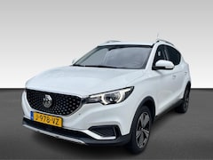 MG ZS - EV 45KWH LUXURY 143PK AUTOMAAT PANO LEDER WINTERPACK CAMERA