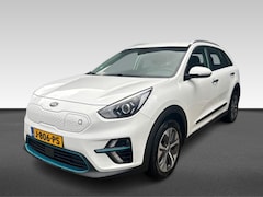 Kia e-Niro - 64KWH 204PK AUTOMAAT DYNAMICLINE NAVI CAMERA WINTERPACK NAP