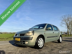 Renault Clio - 1.2-16V Expression, BJ 2002, Zuinig, APK, NAP