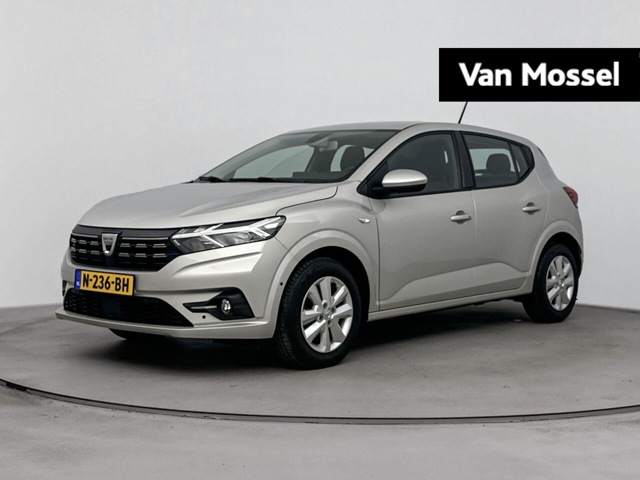 Dacia Sandero - 1.0 TCe 90Pk Comfort | Navigatie | Achteruitrijcamera | Parkeersensoren Rondom | Keyless E - AutoWereld.nl