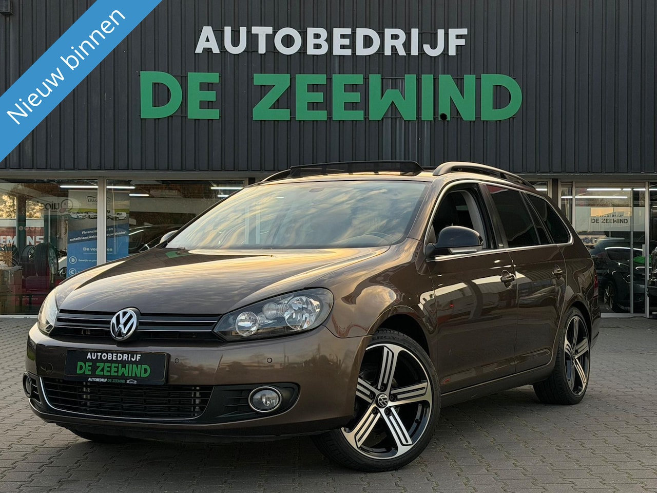 Volkswagen Golf - 1.2 TSI Comfortline|panoramadak|PDC|Nieuw apk - AutoWereld.nl