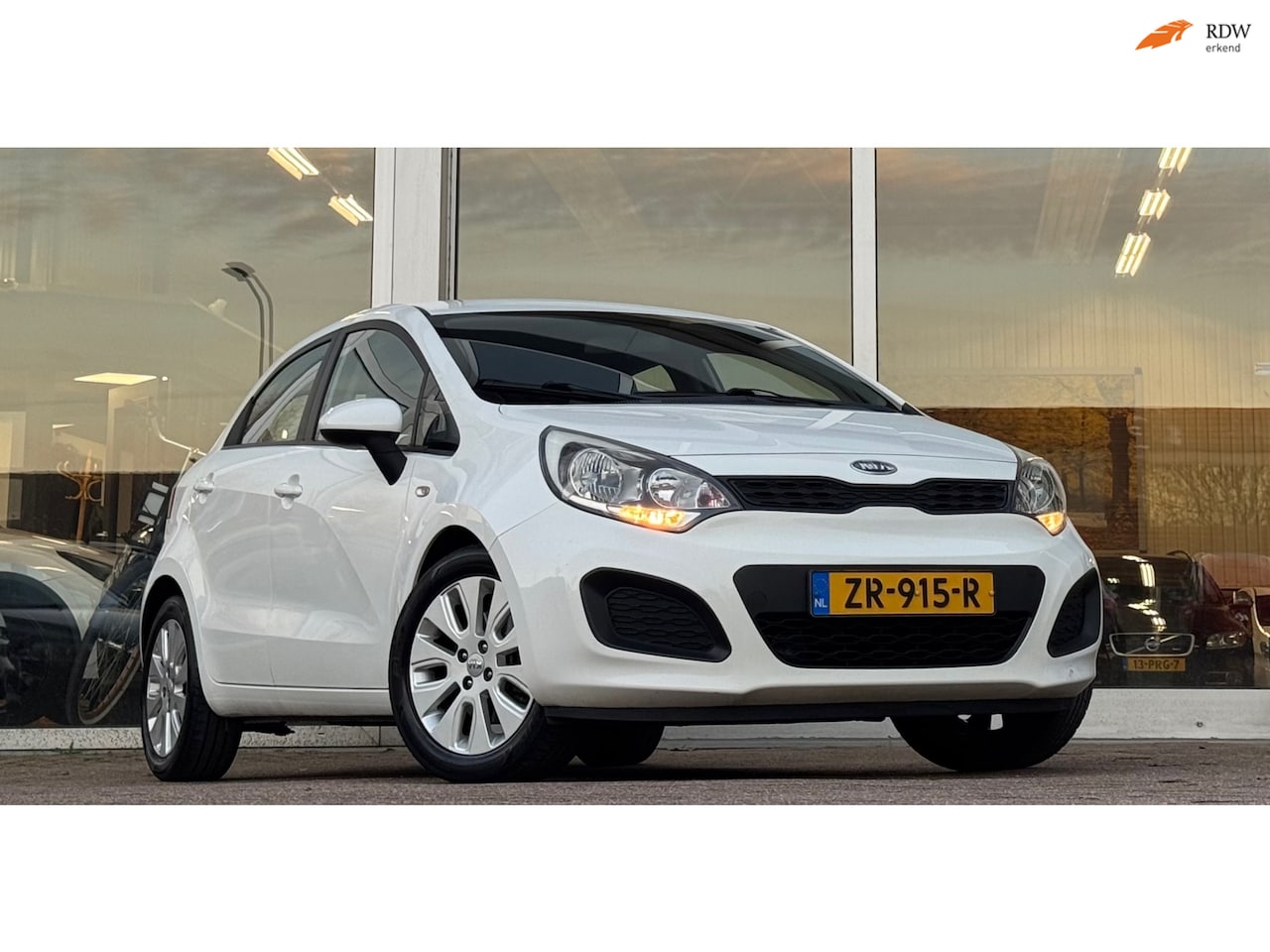 Kia Rio - 1.4 CVVT Comfort Pack APK 11-11-2026 Garantie - AutoWereld.nl