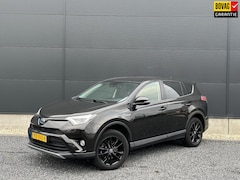 Toyota RAV4 - 2.5 Hybrid AWD Style Navigatie | Camera | Trekhaak