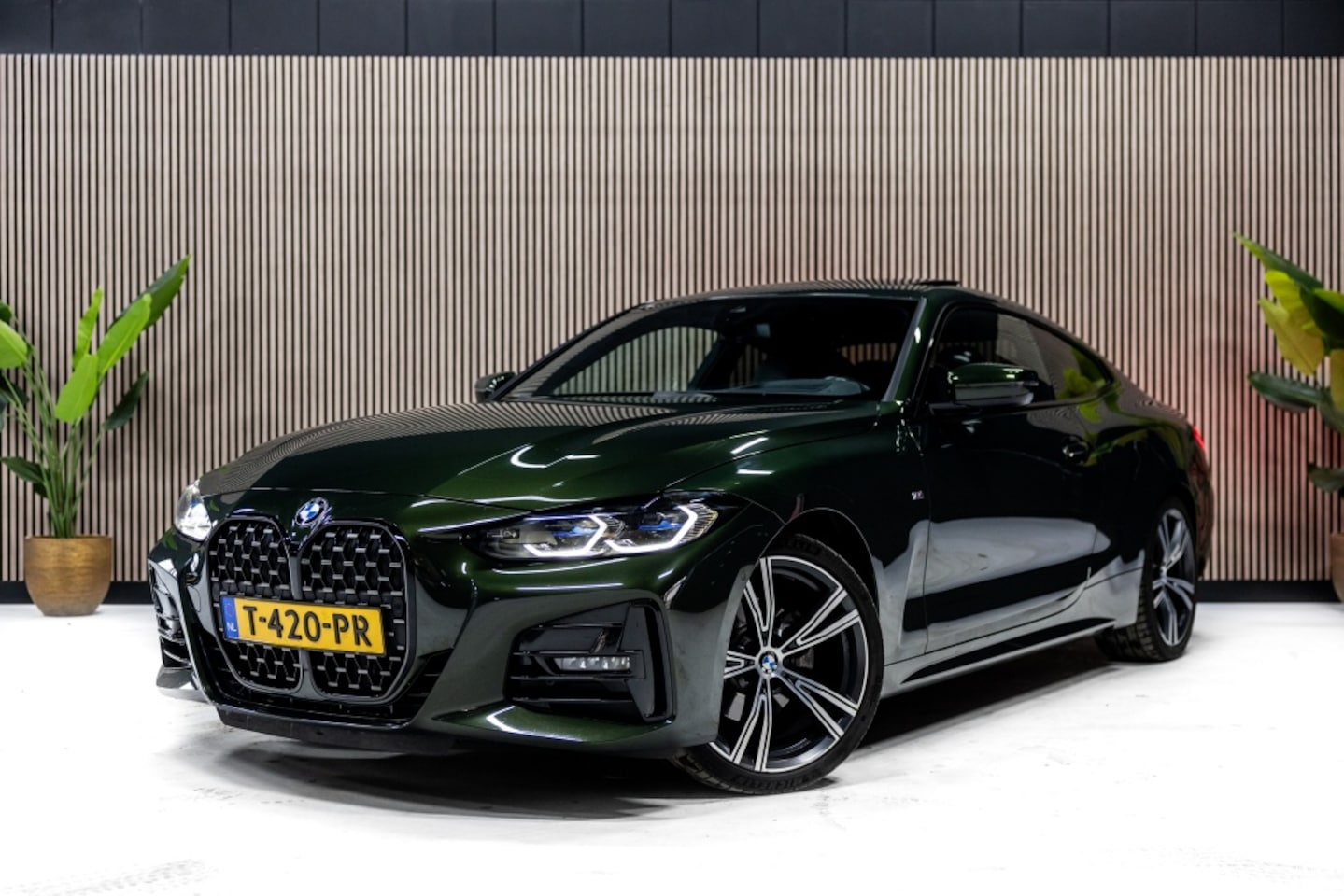 BMW 4-serie Coupé - 420i High Executive 420i High Executive - AutoWereld.nl