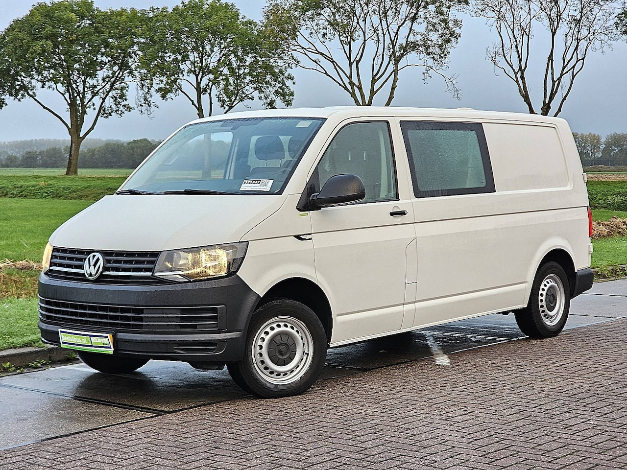 Volkswagen Transporter - 2.0 TDI L2H1 DC ac EURO6 1ste eigenaar org Holland - AutoWereld.nl