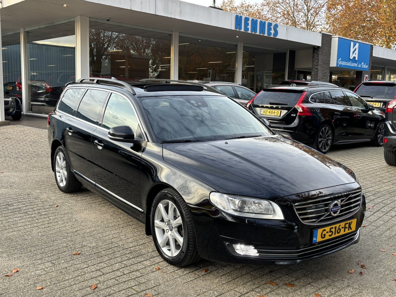 Volvo V70 - 2.0 T5 Schuifdak ACC Standkachel On call Stuur & Stoelverwarming - AutoWereld.nl