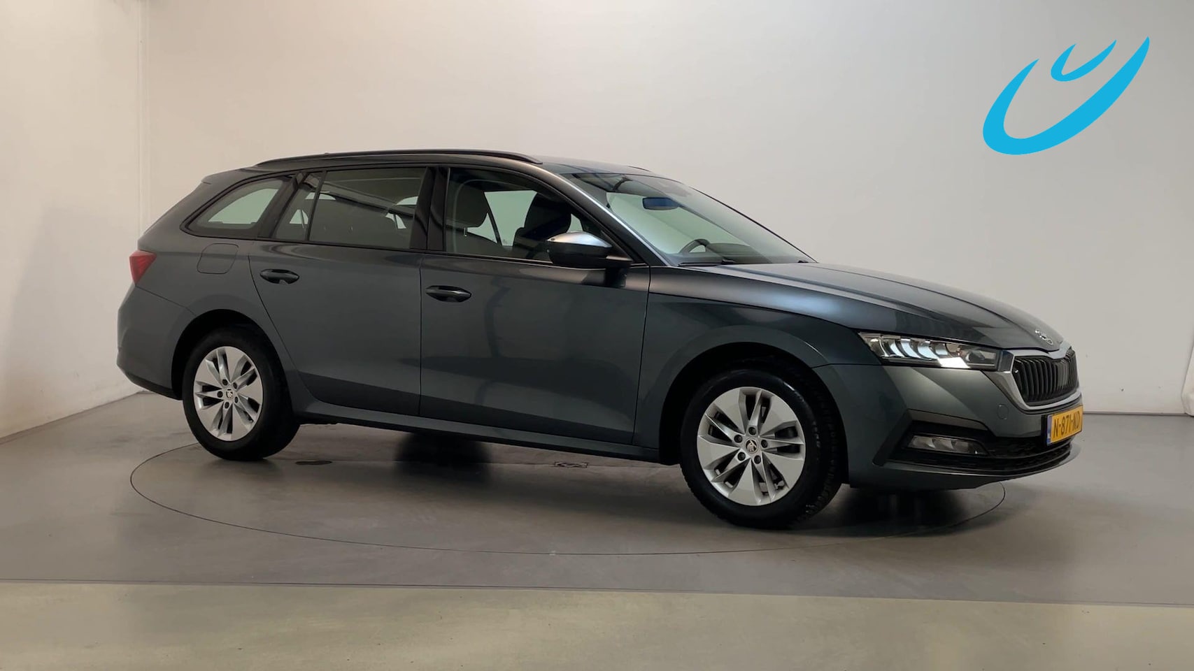 Skoda Octavia Combi - 1.0 TSI Business Edition Navigatie Camera Adaptive Cruise DAB+ - AutoWereld.nl