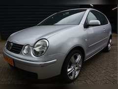 Volkswagen Polo - 1.4-16V Athene Cruise Control