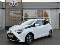 Toyota Aygo X - X-JOY APPLE/ANDROID CLIMA CAMERA 15"LM-VELGEN ALL-SEASON NL-AUTO DEALER-ONDERHOUDEN