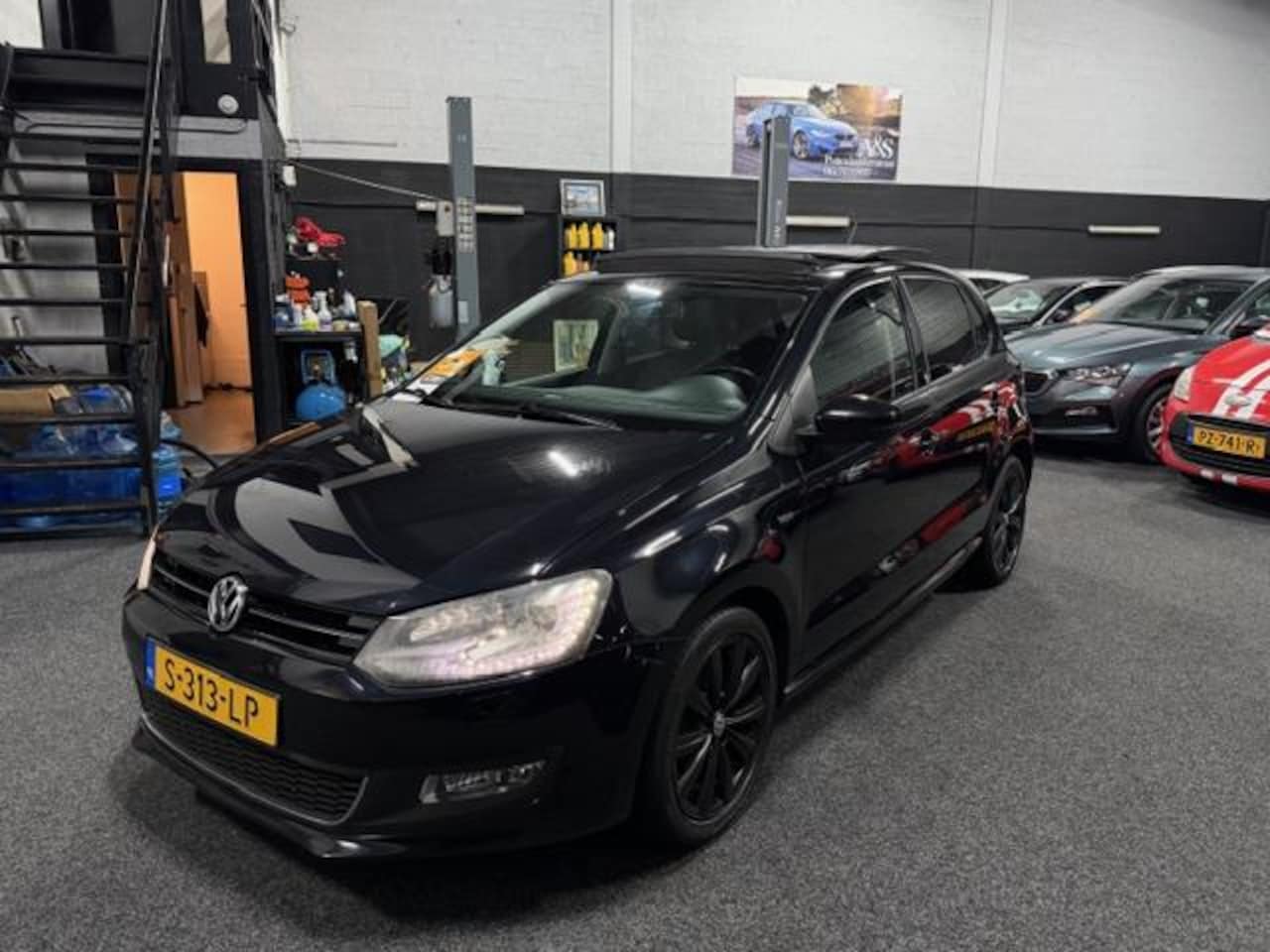 Volkswagen Polo - 1.2 TSI Highline/Pano/Navi - AutoWereld.nl