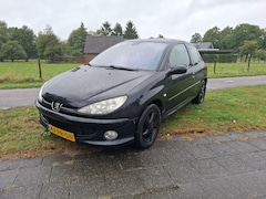 Peugeot 206 - 1.6-16V Griffe