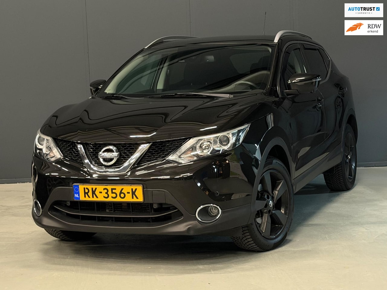 Nissan Qashqai - 1.2 N-Connecta NAVI/PANO/360 CAMERA/ACC/PDC | KEURIGE AUTO ! - AutoWereld.nl
