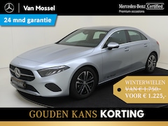 Mercedes-Benz A-klasse - A180 Star Edition Luxury Line - Achteruitrijcamera - Stoelverwarming - Carplay - Thermotro