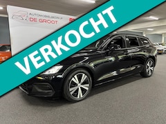 Volvo V60 - 2.0 B3 Momentum/ Eerste eigenaar/ Hybrid/ Automaat/ Park assist/ Camera