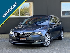 Skoda Superb Combi - 1.4TSI Bns/Elek Panoramadak/18" lichtmetaal/Navi/Apple Carplay/