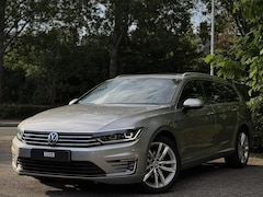 Volkswagen Passat Variant - 1.4 TSI GTE |PANO|VIR DASH|LED|