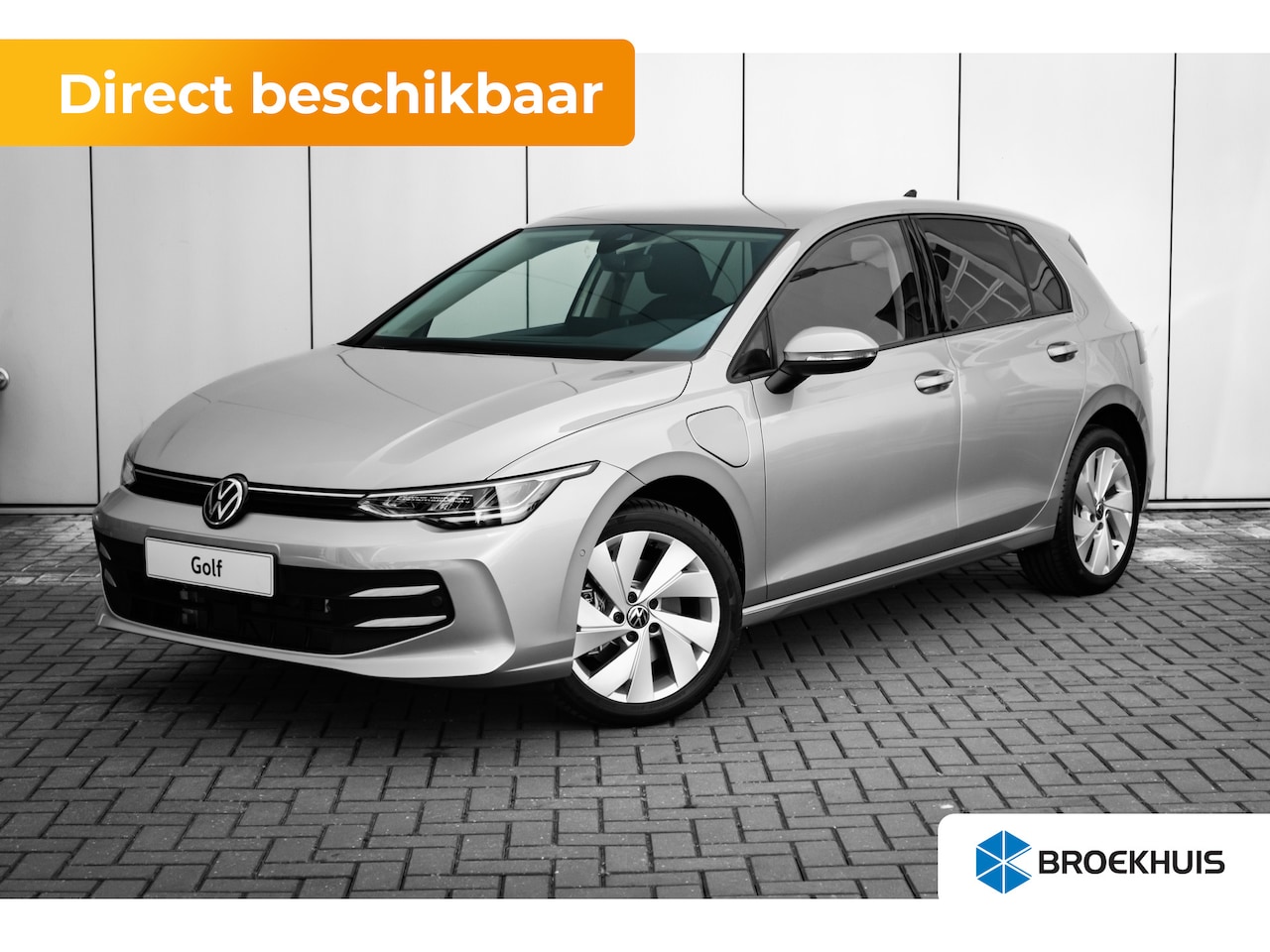 Volkswagen Golf - Life Edition eHybrid | 'App-Connect' draadloze smartphone integratie | Achterbank in ongel - AutoWereld.nl