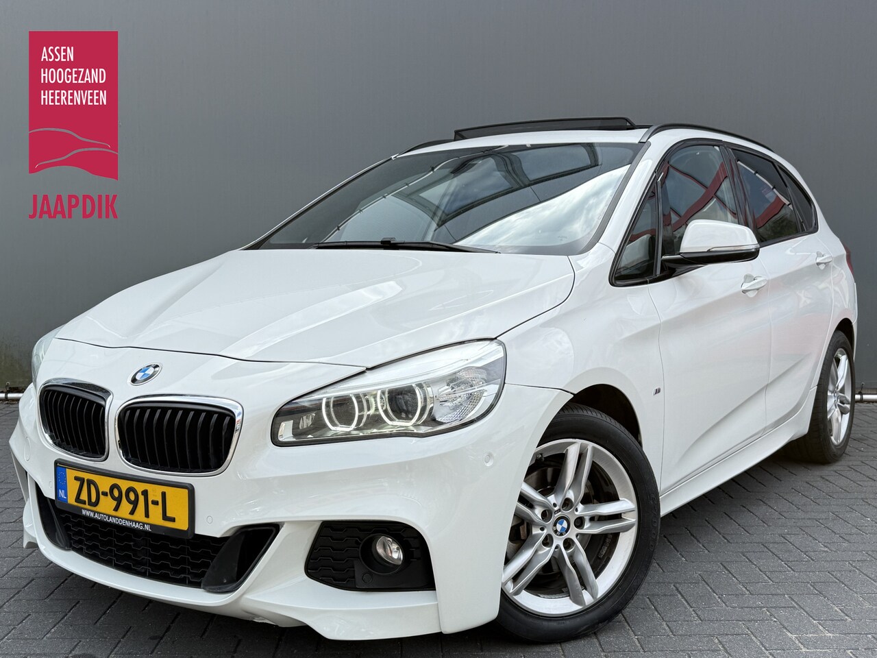 BMW 2-serie Active Tourer - BWJ 2018 218d 150 PK High Executive M-sport AUTOMAAT | PANODAK | STOELVERW. | FULL LED | L - AutoWereld.nl