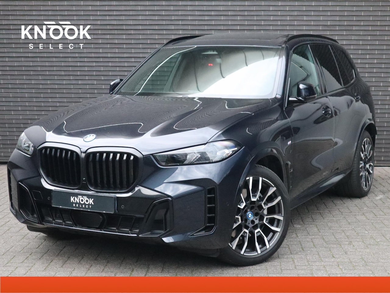 BMW X5 - xDrive50e M Sport High Executive / Panodak / Trekhaak - AutoWereld.nl