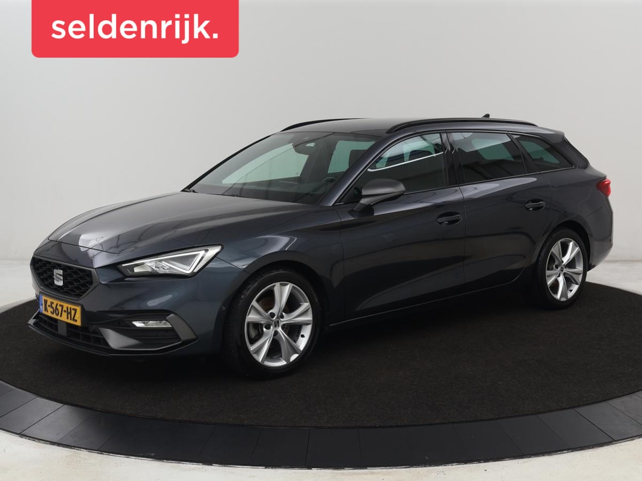 SEAT Leon - 1.5 TSI FR Launch Edition | Trekhaak | Adaptive cruise | Carplay | Navigatie | Full LED | - AutoWereld.nl