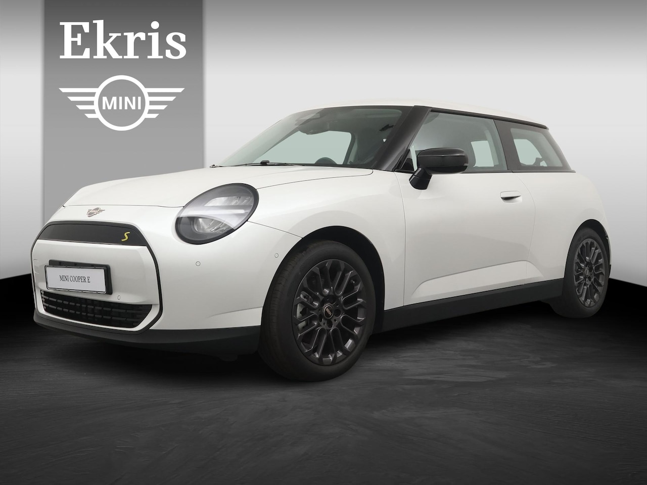MINI Mini-Electric - Cooper SE | Essential Uitvoering - AutoWereld.nl