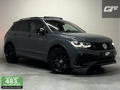 Volkswagen Tiguan - 1.4 TSI eHybrid Black Style R-Line Pano Sfeer Trekh