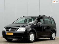 Volkswagen Touran - 2.0-16V FSI Trendline Airco