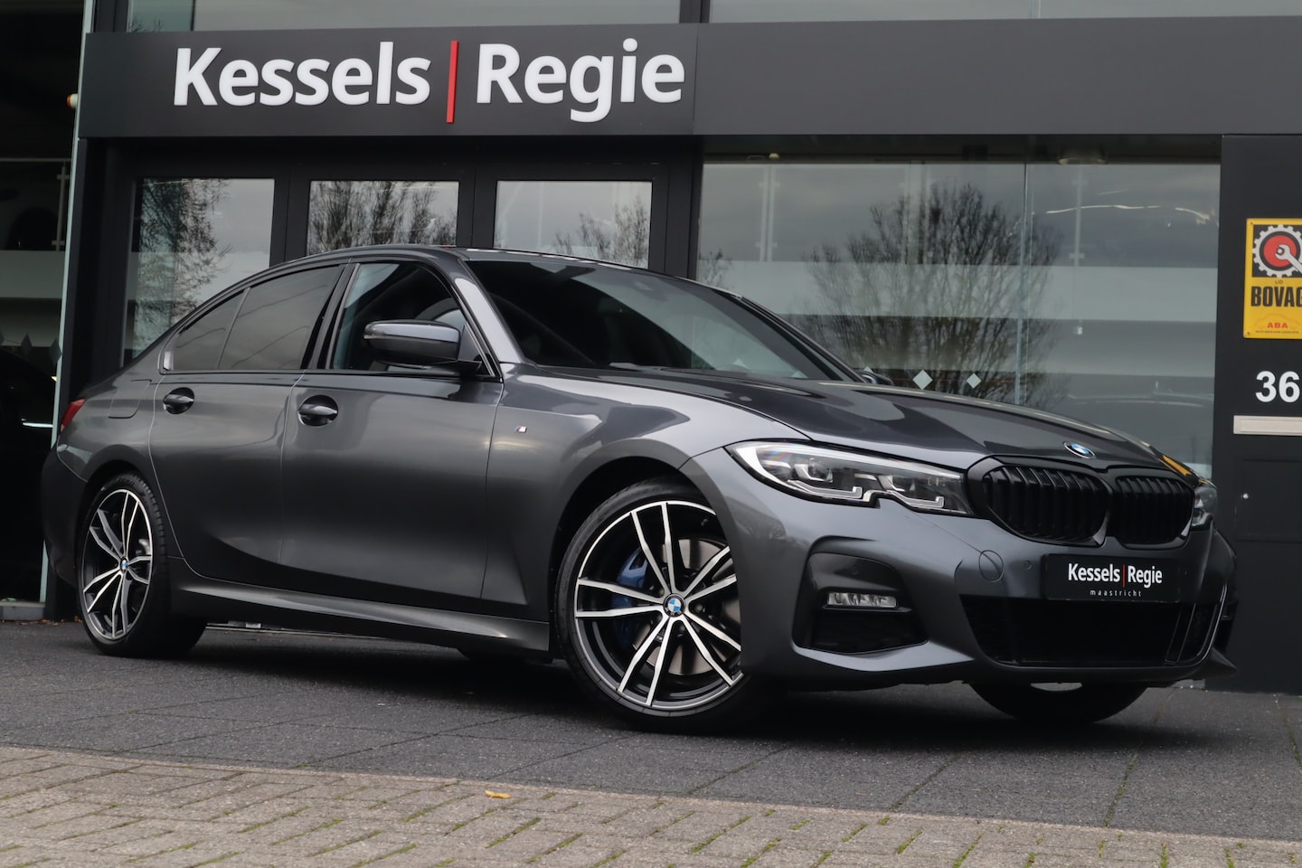 BMW 3-serie - 320i M-Sport Head-Up Ambient HiFi 19” Leer Stoelverwarming Sensoren DAB - AutoWereld.nl