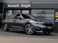 BMW 3-serie - 320i M-Sport Head-Up Ambient HiFi 19” Leer Stoelverwarming Sensoren DAB