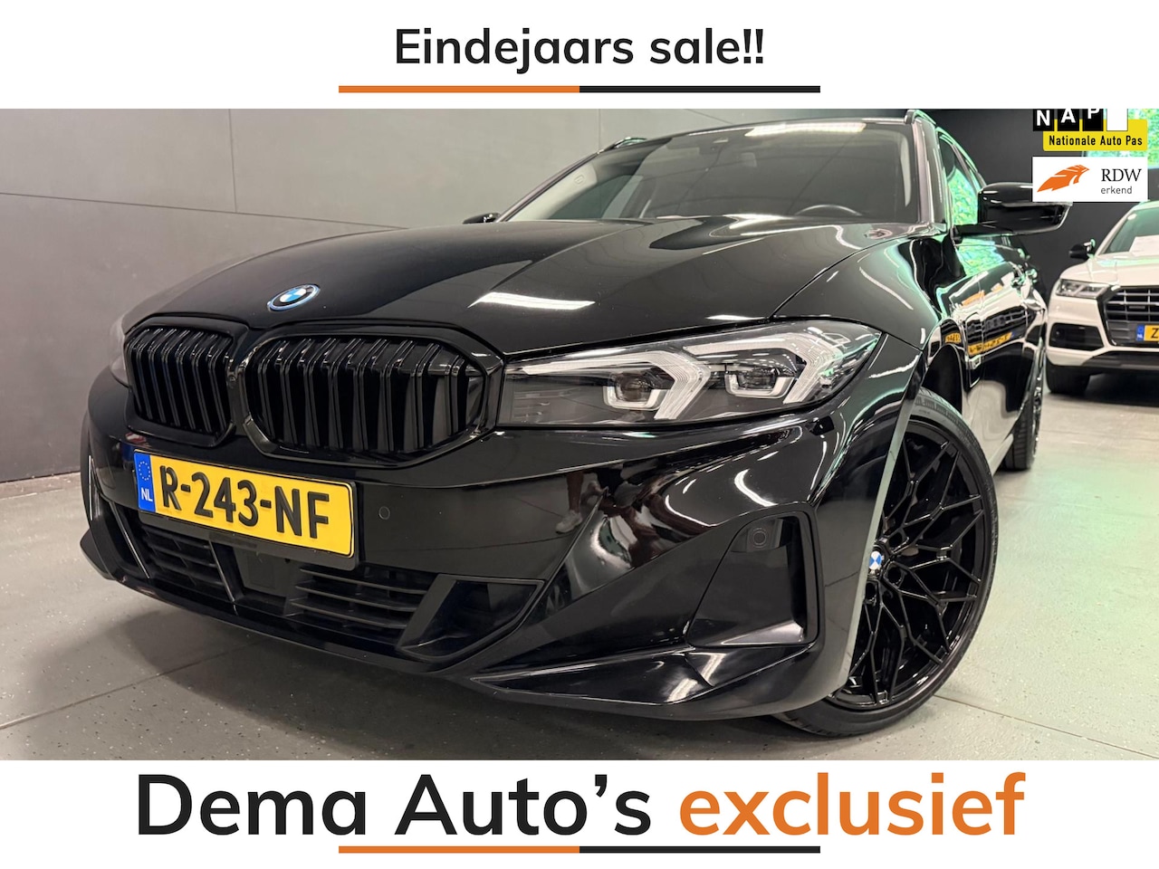 BMW 3-serie Touring - 320e SPORT FACELIFT 19'' NAVI/LED/DAB/CARPLAY/ECC/PDC/CRUISE/V-COCKPIT/LEDER/// - AutoWereld.nl