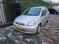 Toyota Yaris - 1.3-16V VVT-i Luna 2000 Cv