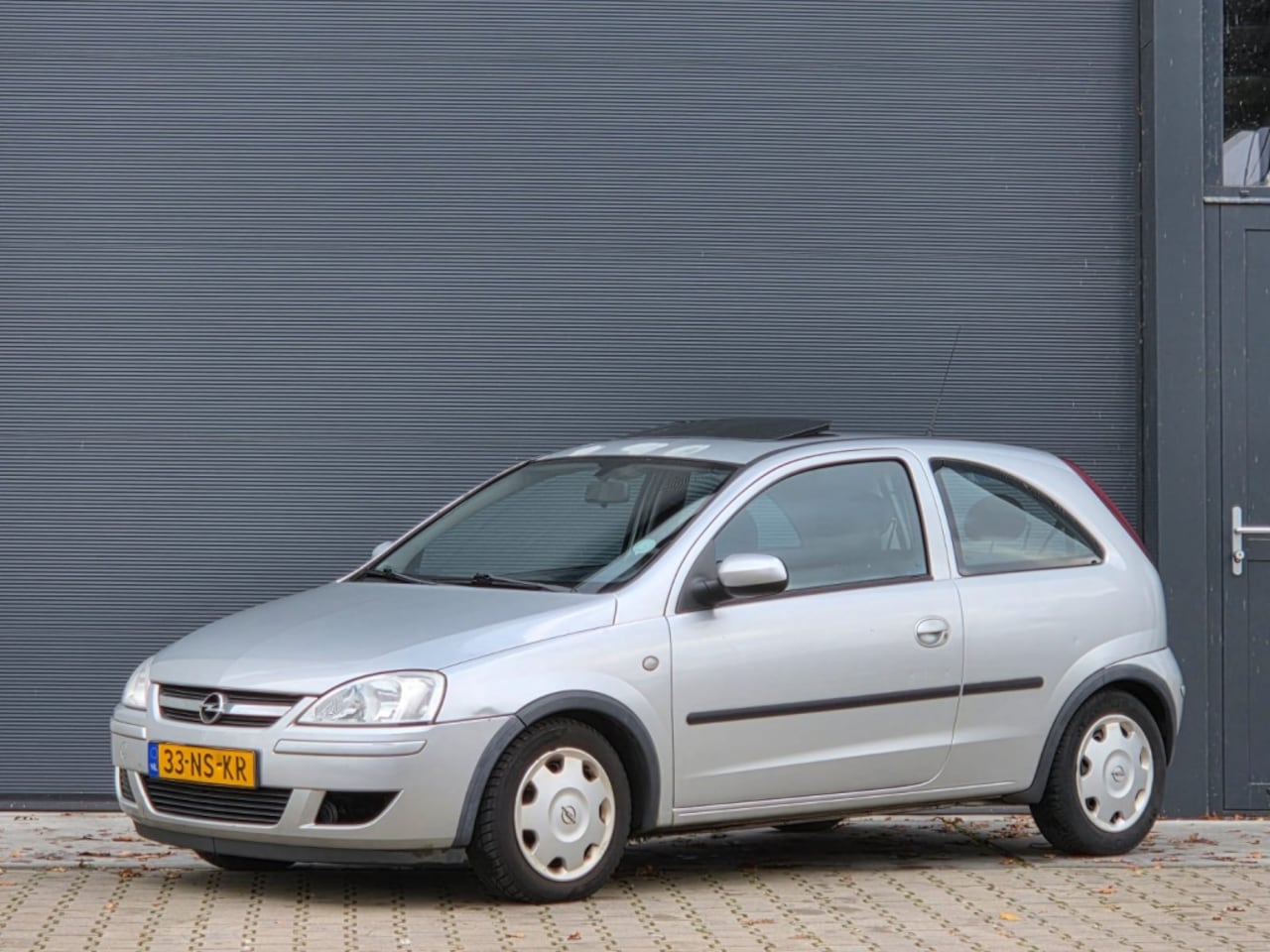 Opel Corsa - 1.0-12V Enjoy automaat nap nwe apk 2026!! - AutoWereld.nl