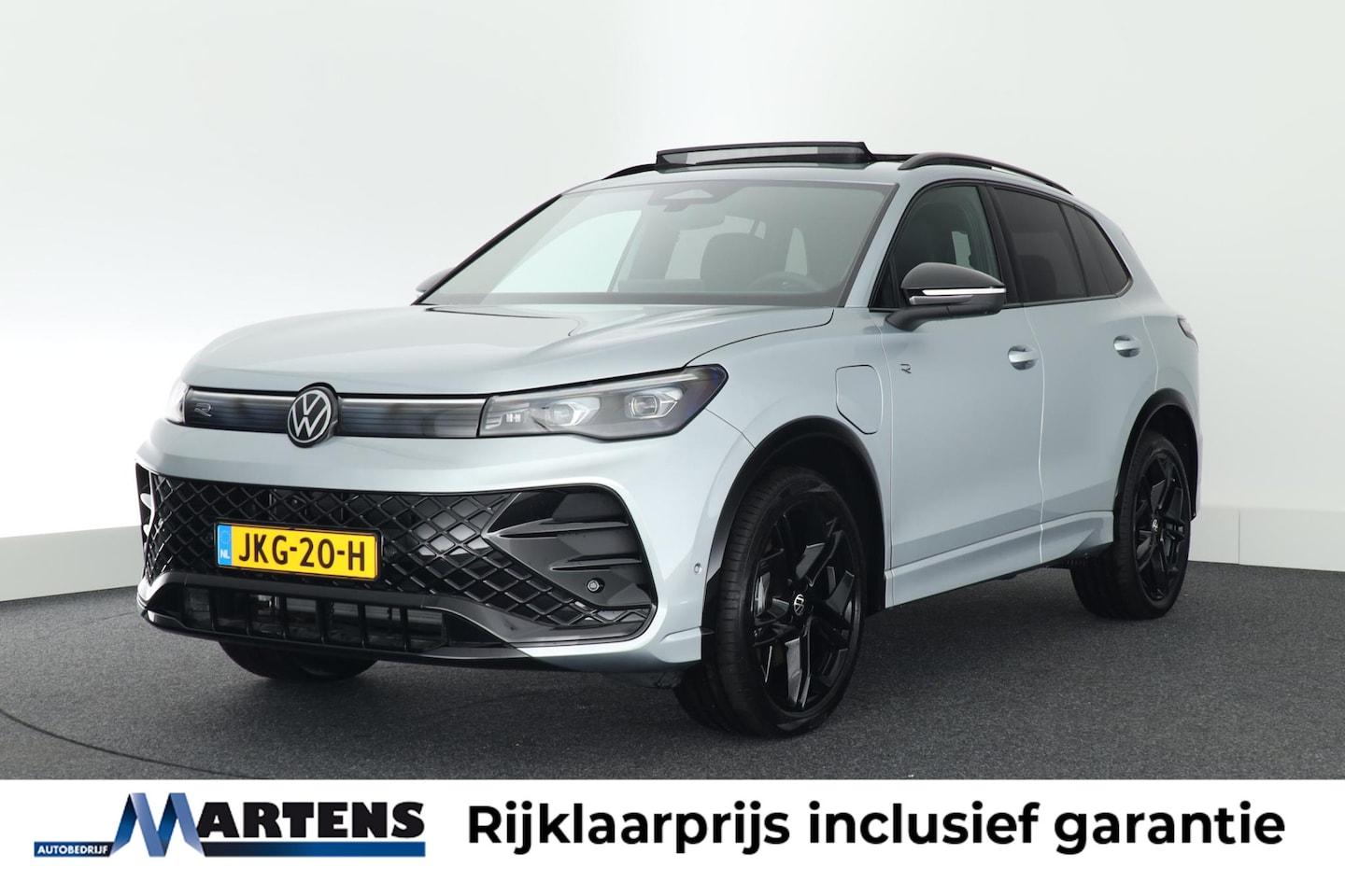 Volkswagen Tiguan - 1.5 204pk eHybrid R-Line Edition Black Style Trekhaak 360Camera Memory Leder Head-Up harma - AutoWereld.nl