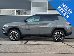 Jeep Compass - 1.3T High Upland |Panorama dak |Stoelverwarming / Stuur verwarming |