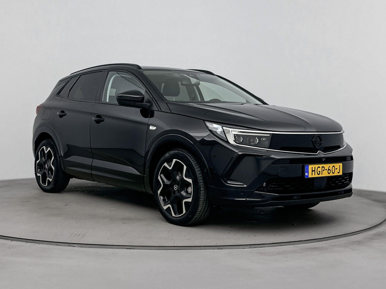 Opel Grandland - 1.2 130pk Turbo GS Advanced | Lederen interieur | Luxe uitvoering | Lichtmetalen velgen | - AutoWereld.nl