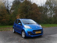 Peugeot 107 - 1.0 Active . 5 Deurs . Airco . Half leder/ alcatara . Toerenteller . LMV . enz