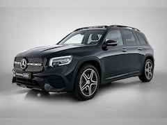 Mercedes-Benz GLB - GLB 200 Automaat Business Solution AMG | Premium Plus Pakket | Nightpakket | Panoramadak |