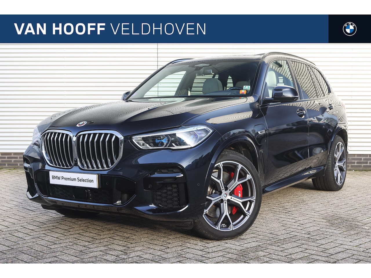 BMW X5 - xDrive45e High Executive M Sport Automaat / Panoramadak / Trekhaak / Adaptief onderstel / - AutoWereld.nl