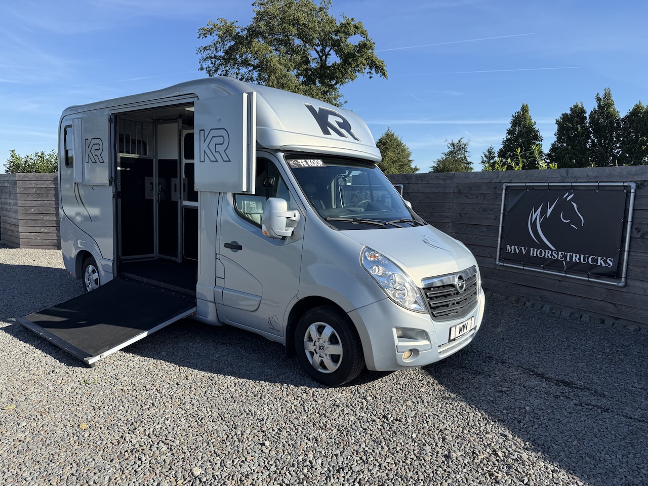 Opel Movano - Paardenwagen KRISMAR 3XL | HENGST | AUTOMAAT | B-RIJBEWIJS BEZICHTIGEN OP AFSPRAAK - AutoWereld.nl