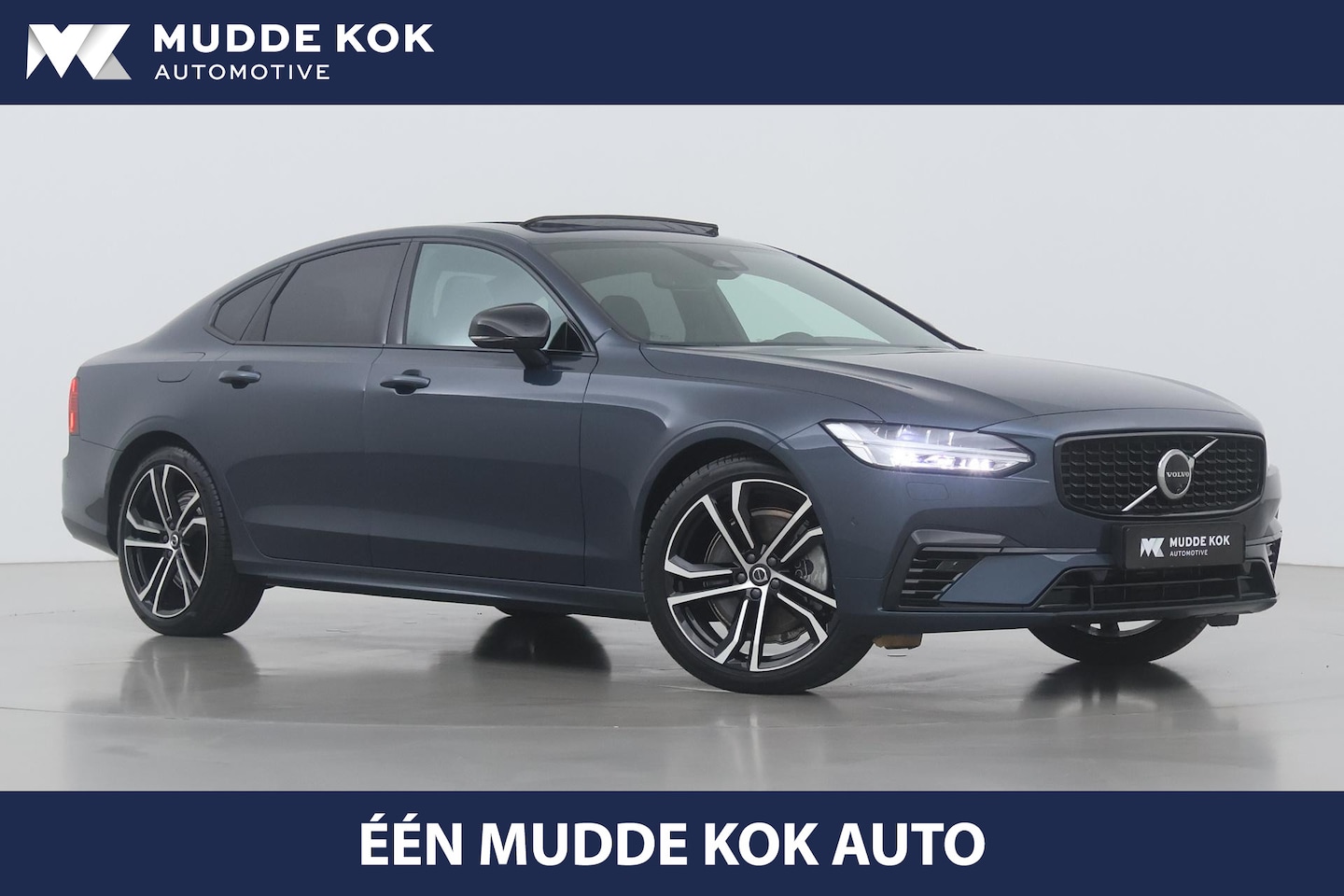 Volvo S90 - T8 AWD Ultimate Dark | Bowers&Wilkins | Luchtvering Achter | 360° Camera | Schuif/kantelda - AutoWereld.nl
