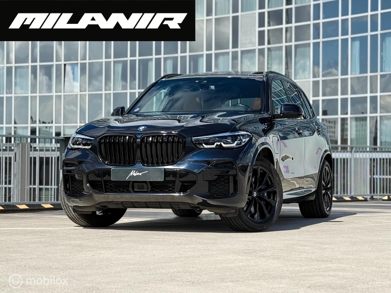 BMW X5 - xDrive45e M-Sport | Pano | Sfeer | Dealer onderhouden - AutoWereld.nl