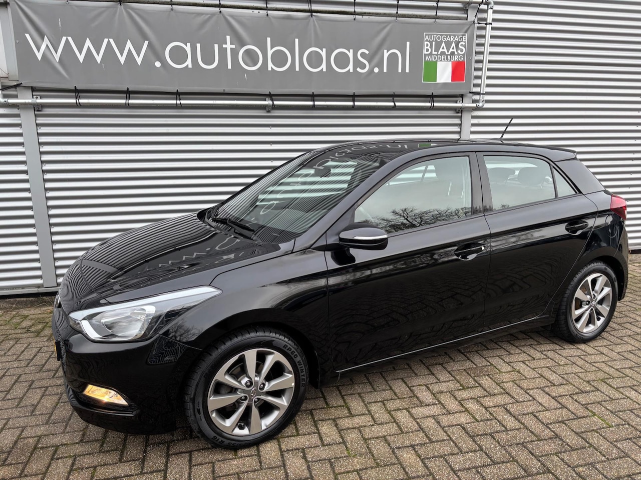 Hyundai i20 - 1.4 Automaat - AutoWereld.nl