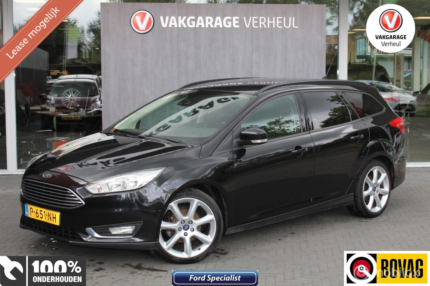 Ford Focus Wagon - 1.0 Titanium Edition|125Pk|Trekhaak|Navi - AutoWereld.nl
