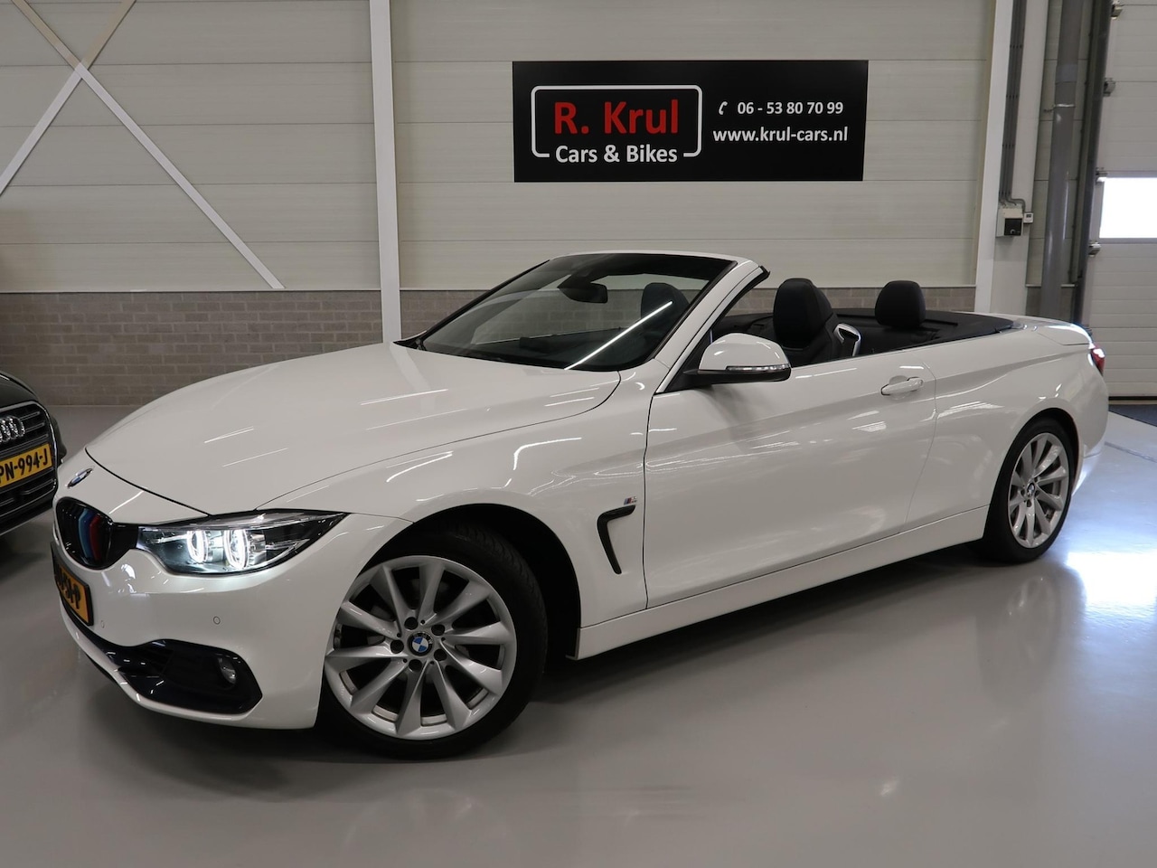 BMW 4-serie Cabrio - 420i Sportline Leer Nekverwarming Sportstoelen Zeer nette auto Boekjes aanwezig Harman/Kar - AutoWereld.nl